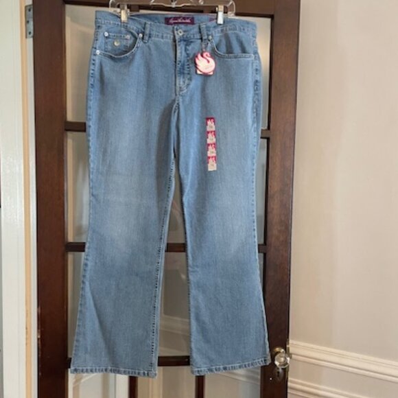 Gloria Vanderbilt Stretch Bootcut Jeans, Size 16 - Picture 1 of 6